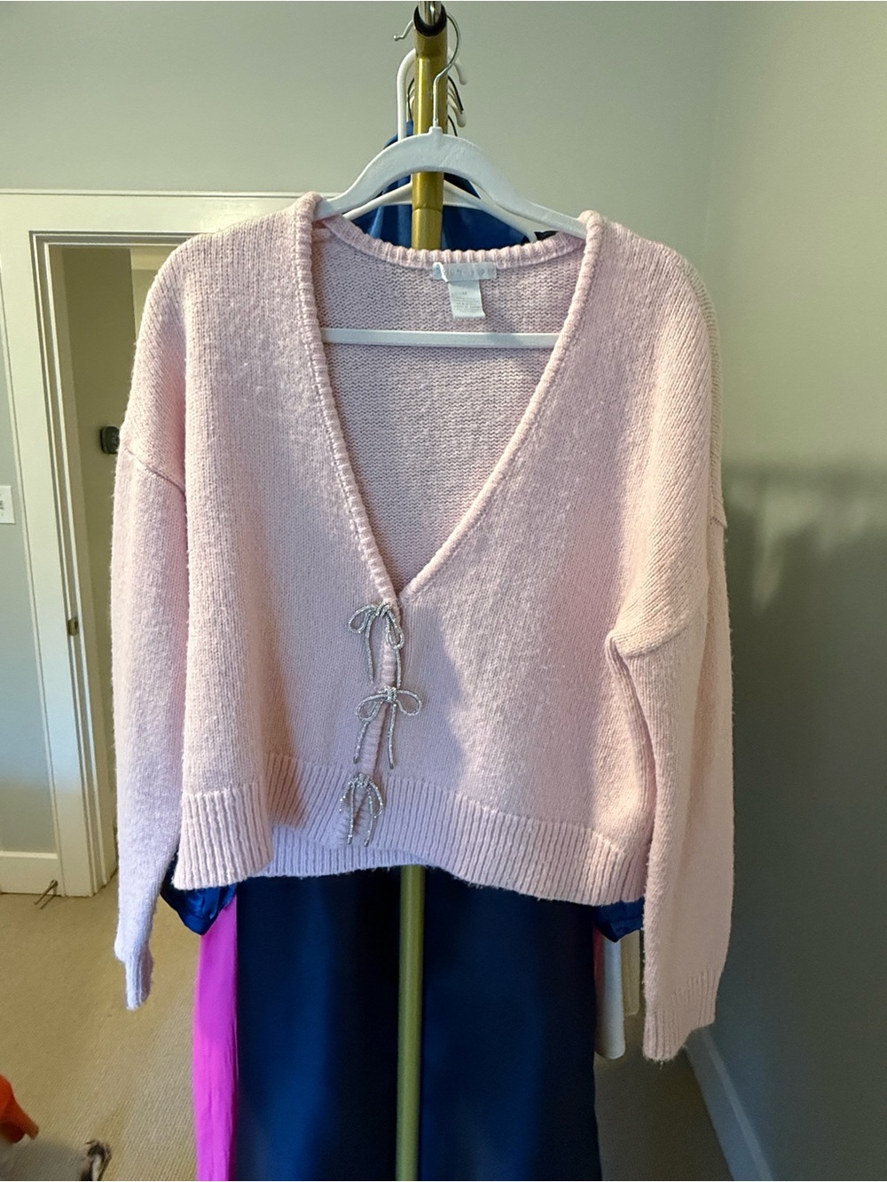 Design History Pale Pink V-Neck Tie-Front Sweater